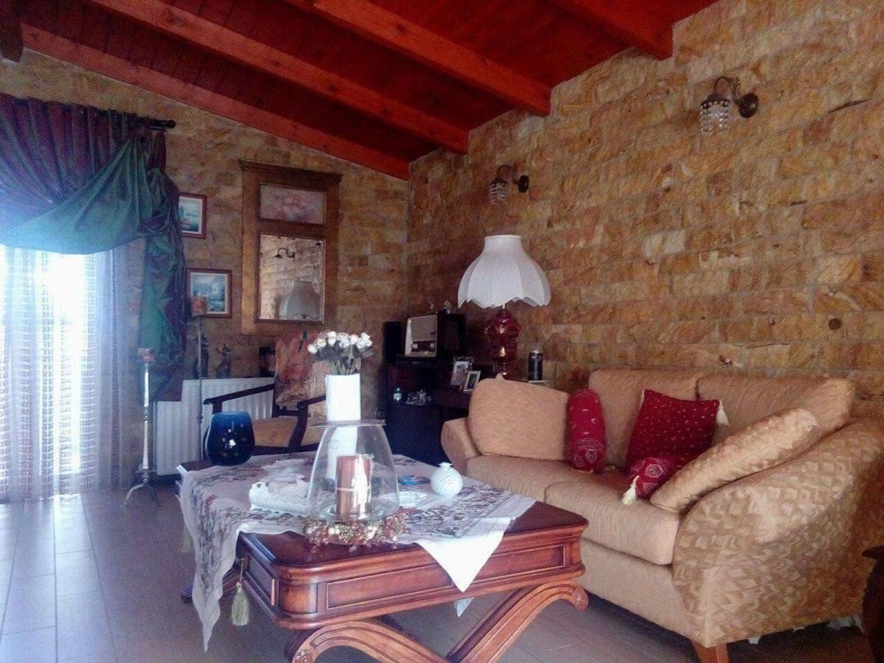 Spiti Me Thea Guest House Filiatra Bilik gambar